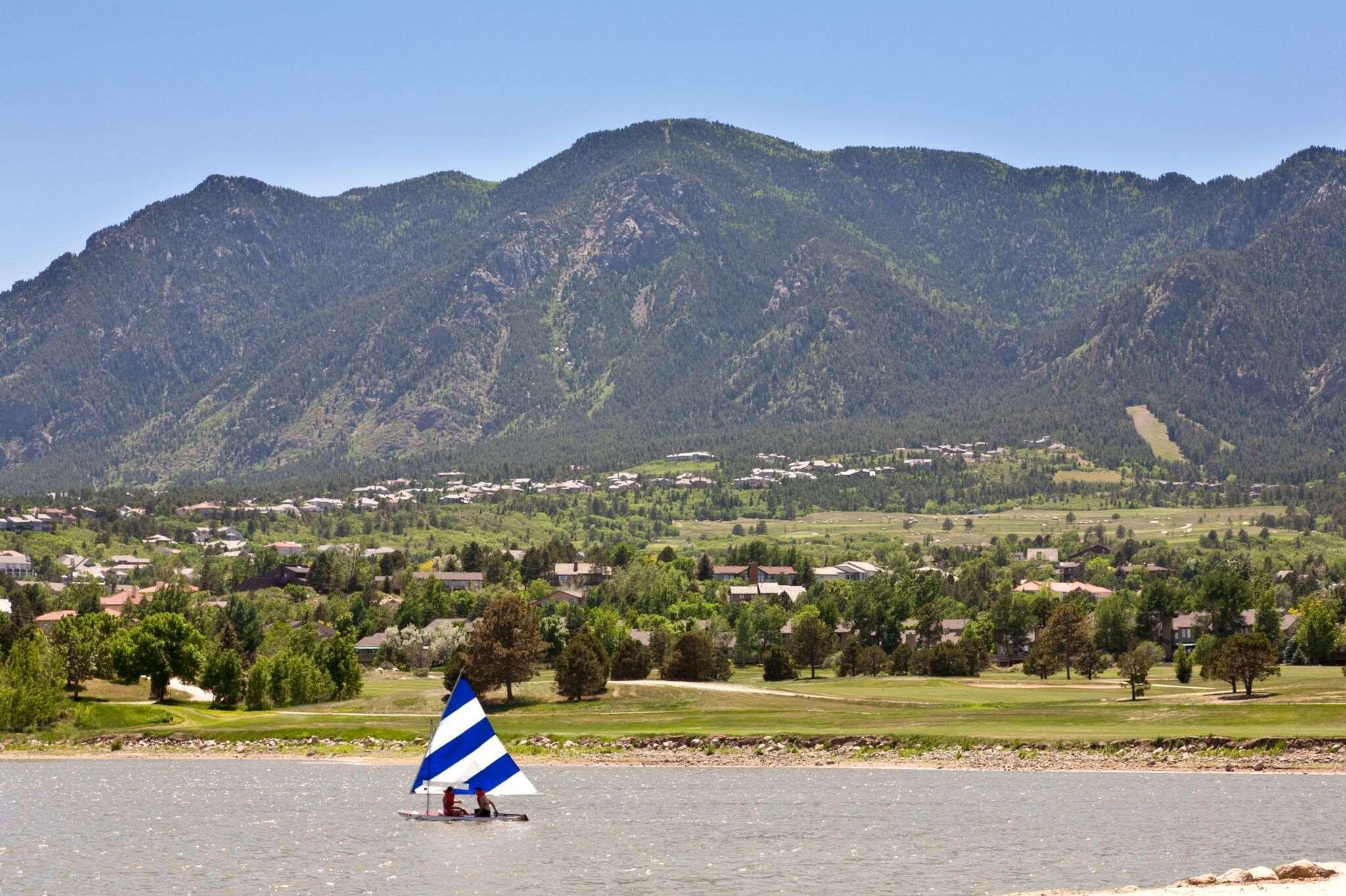 קולורדו ספרינגס Cheyenne Mountain Resort, A Destination By Hyatt Hotels מראה חיצוני תמונה