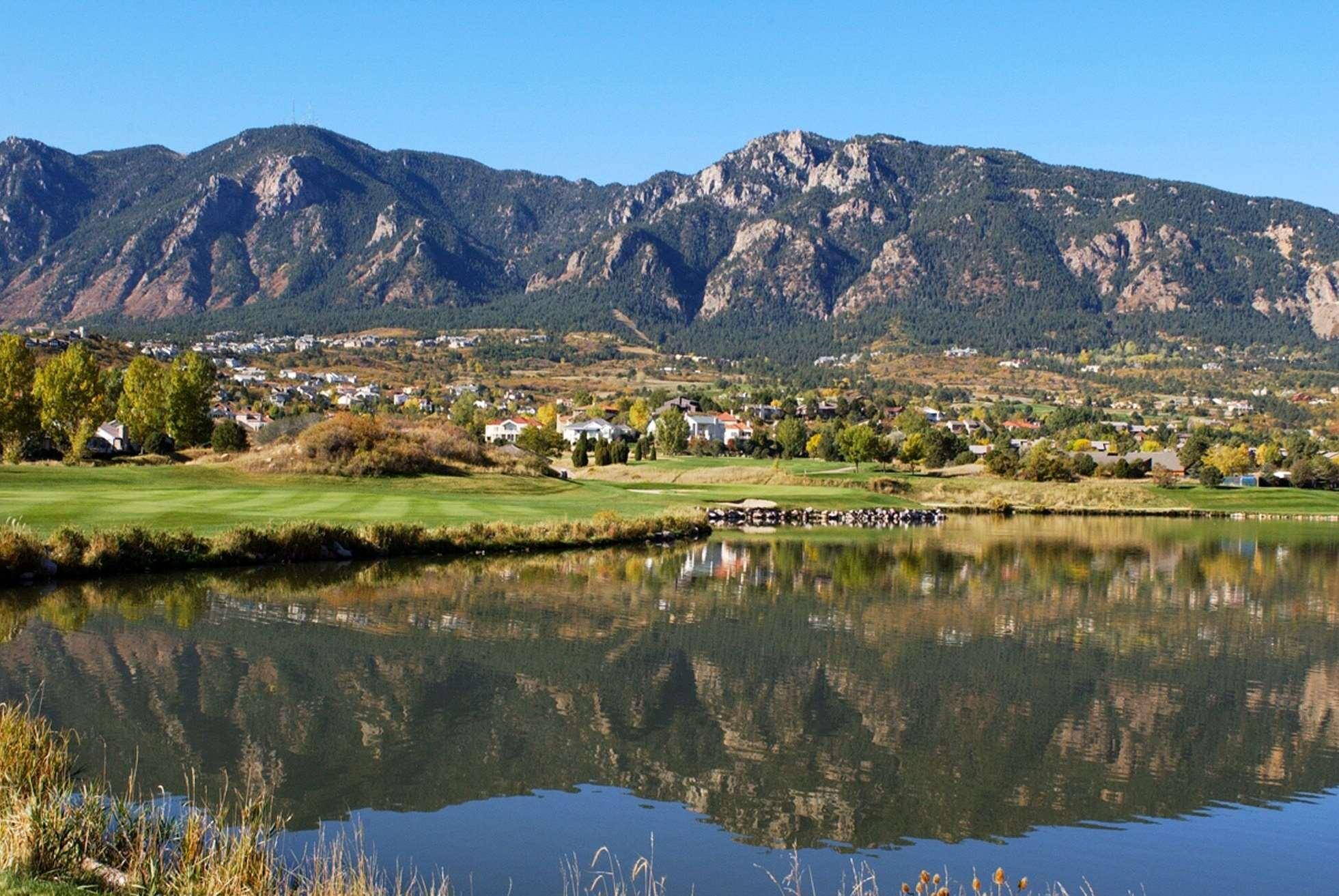 קולורדו ספרינגס Cheyenne Mountain Resort, A Destination By Hyatt Hotels מראה חיצוני תמונה