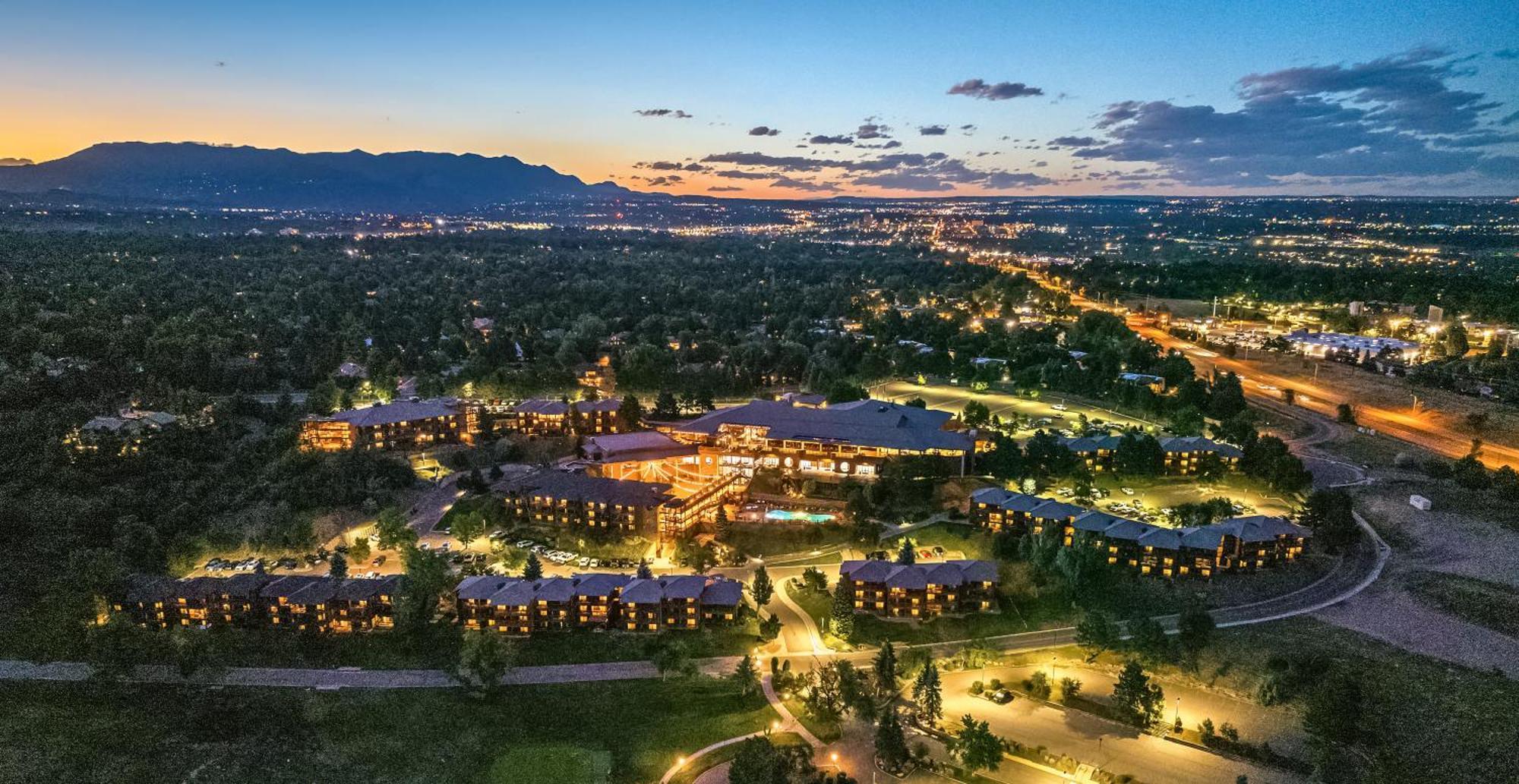 קולורדו ספרינגס Cheyenne Mountain Resort, A Destination By Hyatt Hotels מראה חיצוני תמונה