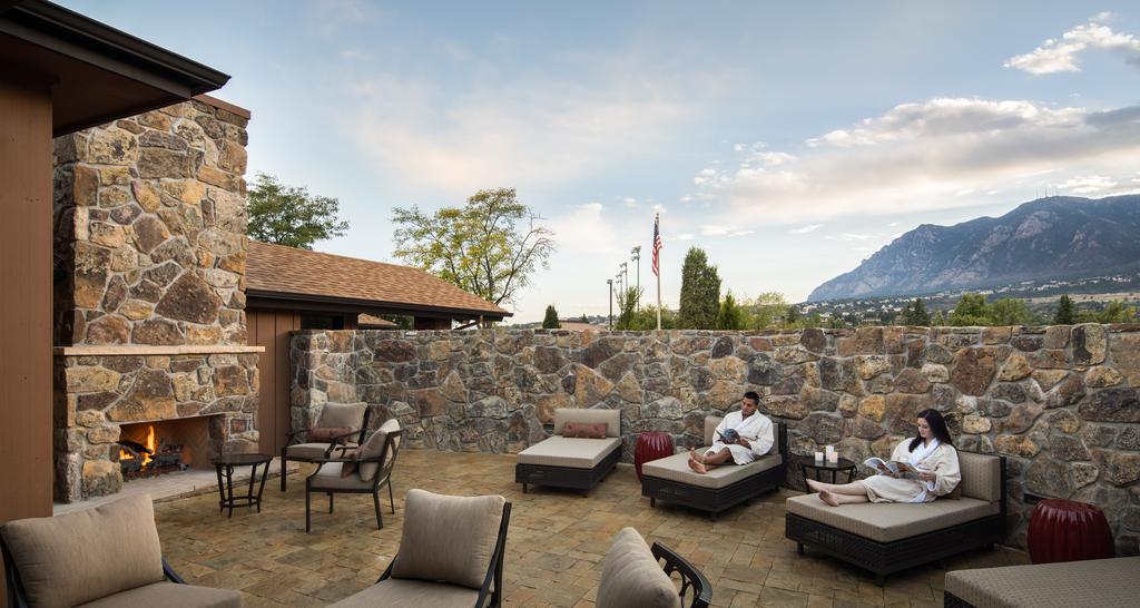 קולורדו ספרינגס Cheyenne Mountain Resort, A Destination By Hyatt Hotels מראה חיצוני תמונה